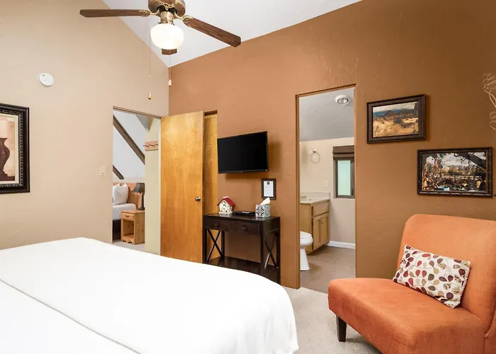 Pines Hotel