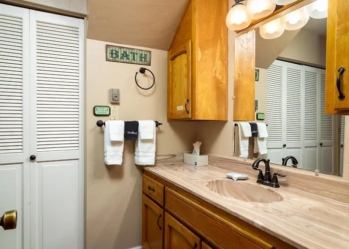 Hotel Pines Prescott