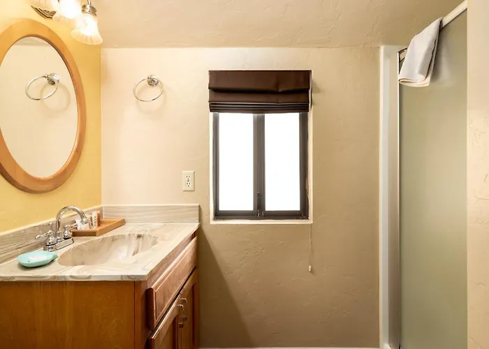 Hotel Pines Prescott